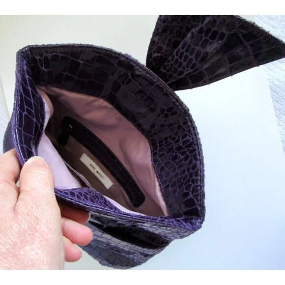 Nine West Clutch Purse -Purple Faux Snakeskin Leather with Bow -New without tags - Picture 7 of 16